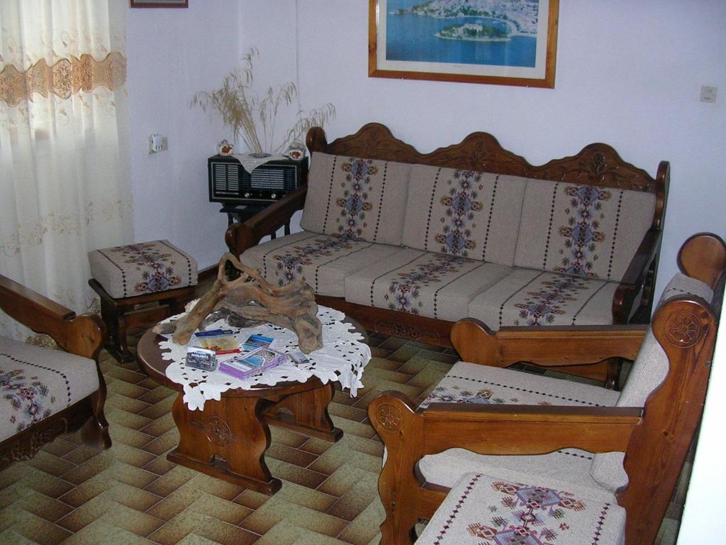 Pension Margarita Szkiáthosz Kültér fotó